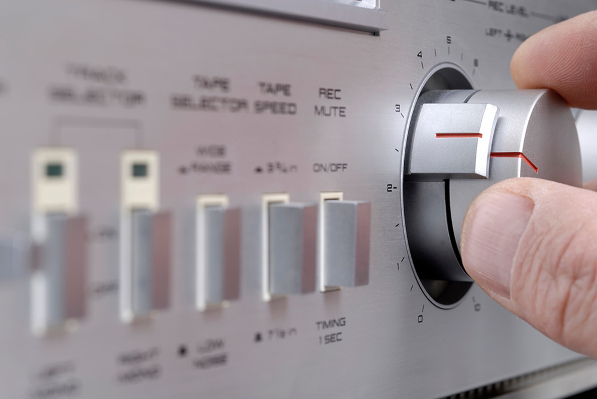 High Fidelity – HiFi bei ALL IN ONE Elektro & IT Technologie GmbH in Frankfurt am Main