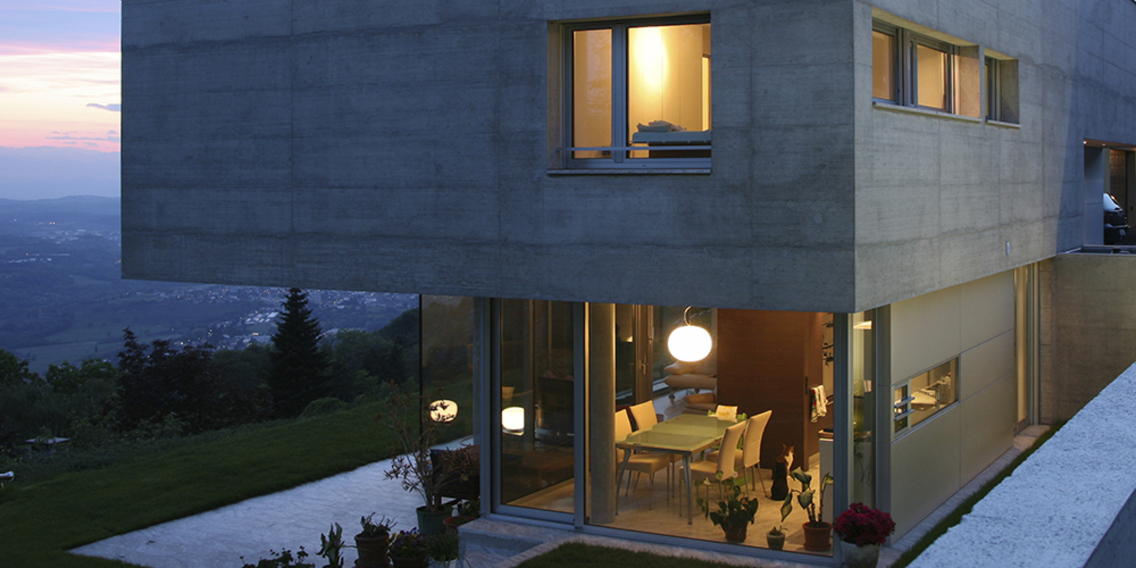 Design orientiere Produkte bei ALL IN ONE Elektro & IT Technologie GmbH in Frankfurt am Main