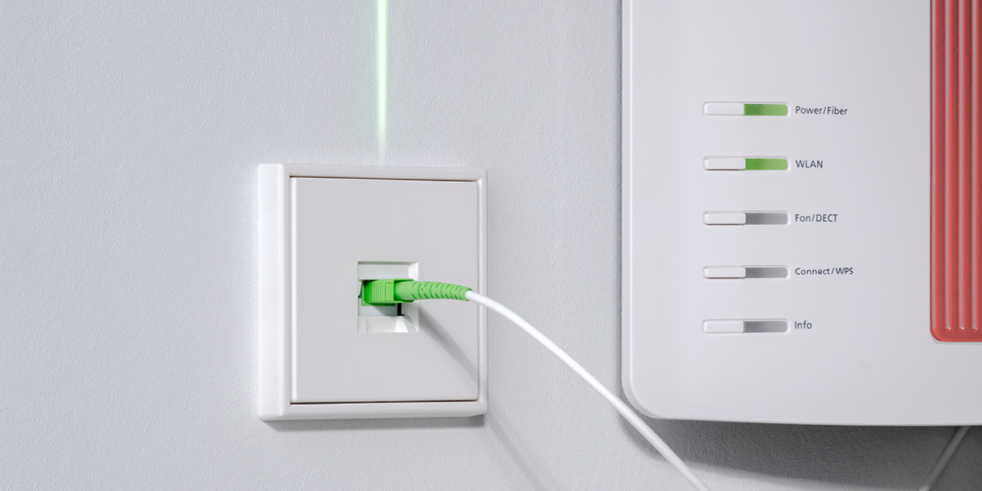Die neuen Glasfaser-Anschlussdosen bei ALL IN ONE Elektro & IT Technologie GmbH in Frankfurt am Main